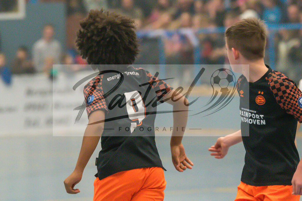 20200118_U12VGH_0333 | Fußball, D-Jugend:   beim VGH U12-Cup am 18.01.2020 in der Waldsporthalle Schledehausen in Schledehausen, Deutschland.(Foto von Nico Paetzel) - Realisiert mit Pictrs.com
