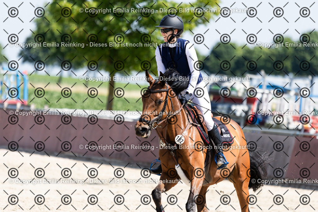 CL5A3256 | Emilia Reinking Fotografie - Realisiert mit Pictrs.com