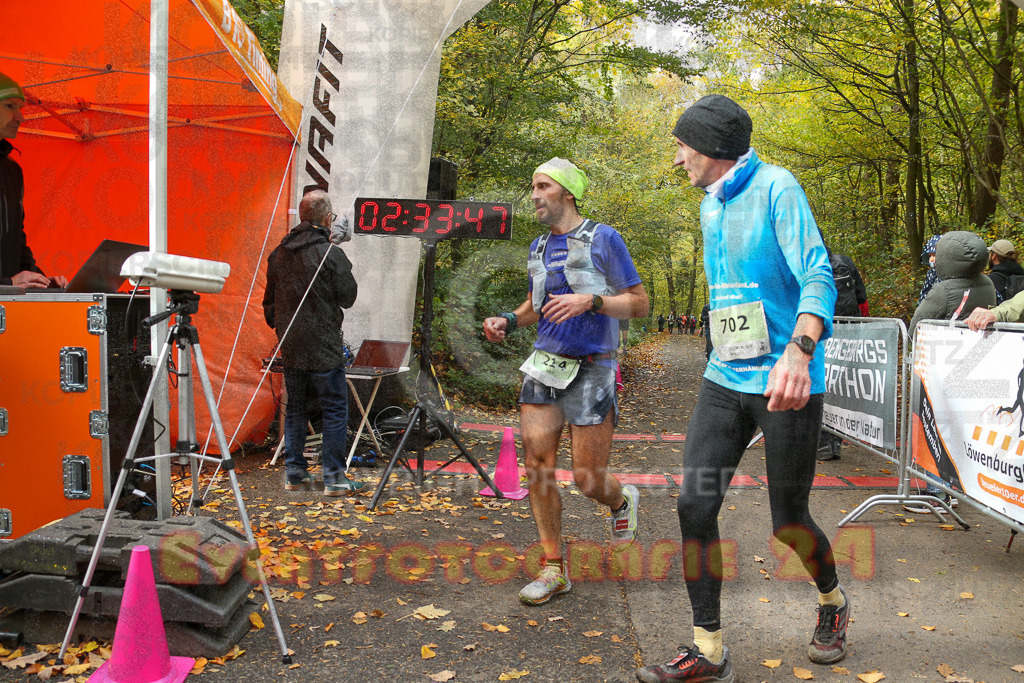 251026_1235_EX1_0764 | Sportfotografie im Rhein-Sieg Kreis, Köln, Bonn, NRW, Rheinland Pfalz, Hessen, etc. Unser Tätigkeitsfeld umfasst den Laufsport vom Volkslauf über den Marathon, Duathlon, Triathon bis zum Ultralauf wie Kölnpfad Ultra oder Schindertrail.