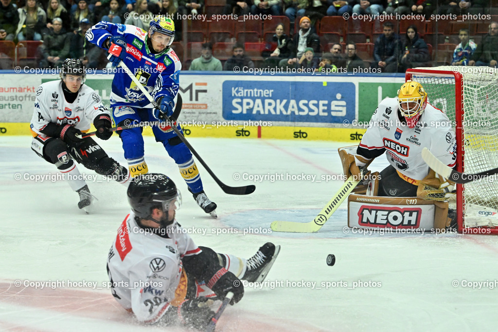 EC IDM Wärmepumpen VSV vs. Pioneers Vorarlberg | #28 Louie Roehl Pioneers Vorarlberg, #31 David Madlener Pioneers Vorarlberg,  #22 Nikita Scherbak EC VSV, #14 Eric Florchuk Pioneers Vorarlberg, EC IDM Wärmepumpen VSV vs. Pioneers Vorarlberg, EC IDM WÄRMEPUMPEN VSV vs. Pioneers Vorarlberg am 03.10.2025 in Villach (Stadthalle Villach), Austria, (Photo by Bernd Stefan)