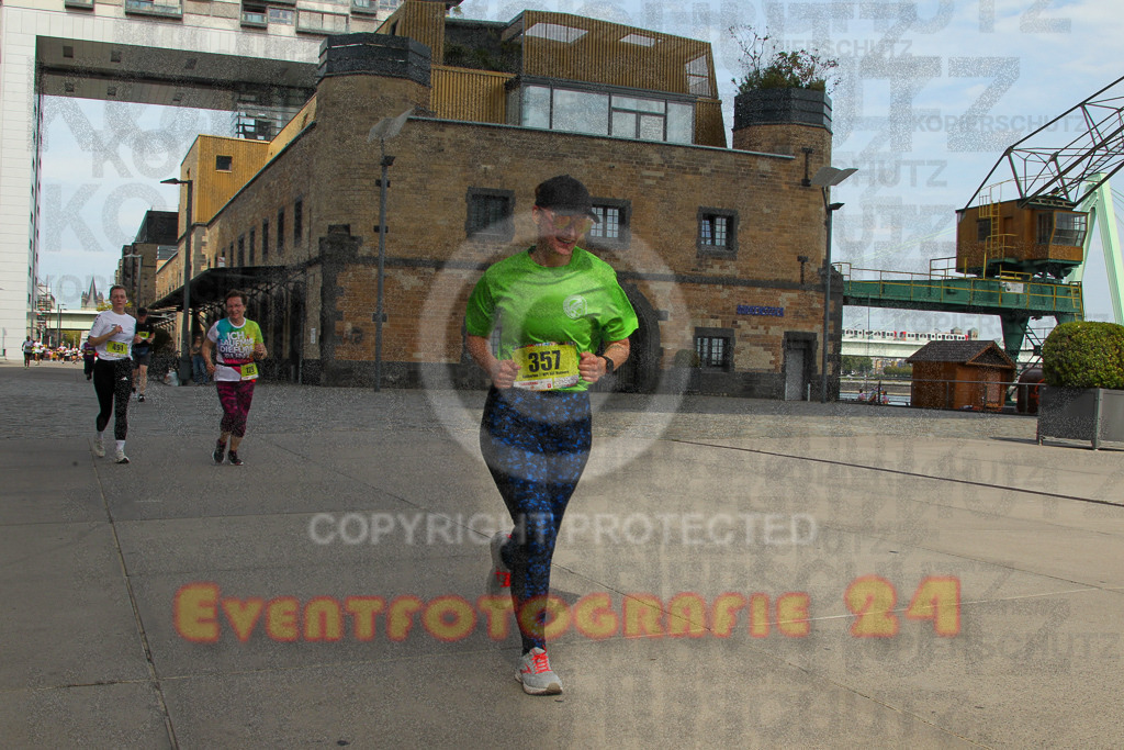 250920_1334_EV4_6081 | Sportfotografie im Rhein-Sieg Kreis, Köln, Bonn, NRW, Rheinland Pfalz, Hessen, etc. Unser Tätigkeitsfeld umfasst den Laufsport vom Volkslauf über den Marathon, Duathlon, Triathon bis zum Ultralauf wie Kölnpfad Ultra oder Schindertrail.