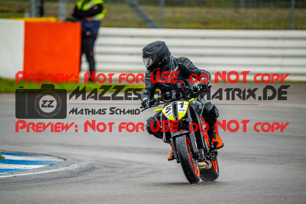 MaZZes_Fotomatrix_20240401_6007705_2995 | Fotograf Mathias Schmid
Sportfotograf,
Eventfotograf,
Hochzeitsfotograf,
Portraitfotograf