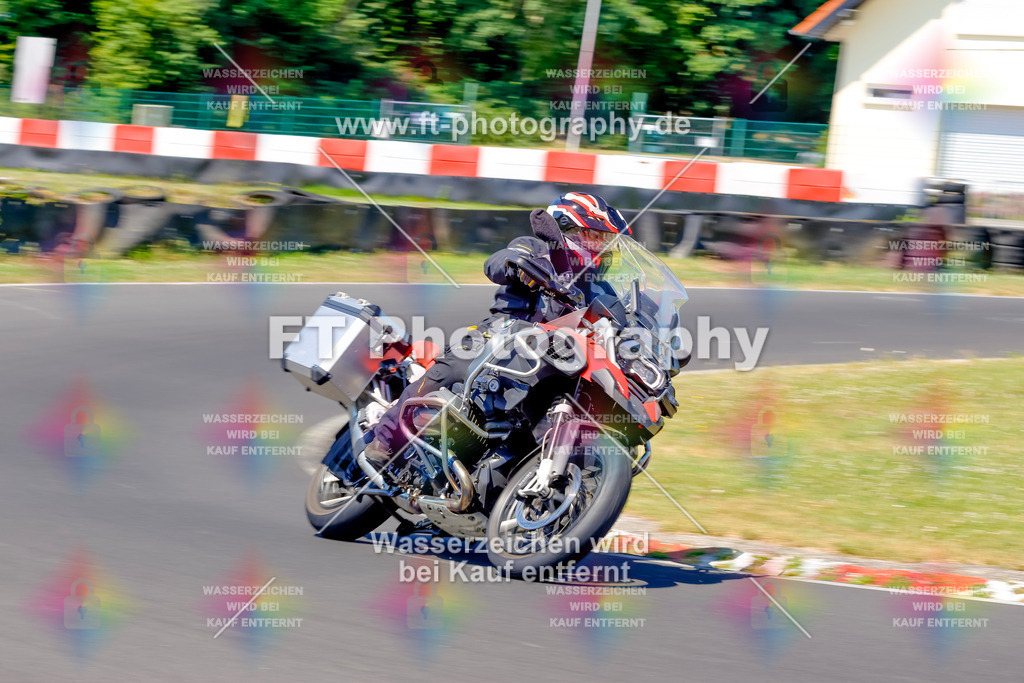 _MOT9502 | Hier findet Ihr Bilder von Touristenfahrten auf der Nürburgring Nordschleife oder von anderen Veranstaltungen die ich besucht habe. Viel Spass beim Durch Schauen 