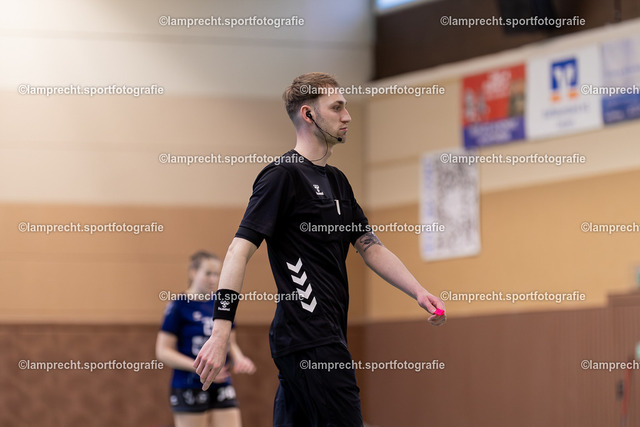 Handball I Damen I Saison 2025-2026 I Verbandsliga Süd I 15. Spieltag I HSG Kalkberg 06 - HSG Holsteinische Schweiz 066 | Schiedsrichter - Realisiert mit Pictrs.com