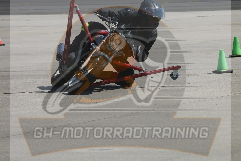 IMG_3128 | gh-motorradtraining-foto.de - Realisiert mit Pictrs.com
