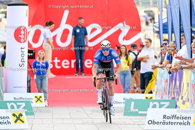 AUT, Radsport, Start Oberoesterreich Radrundfahrt 2023, Prolog | 01.06.2023, Hauptplatz Linz, AUT, Start Oberoesterreich Radrundfahrt 2023, Prolog, Hauptplatz-Schlossberg, im Bild Laurens Sweeck