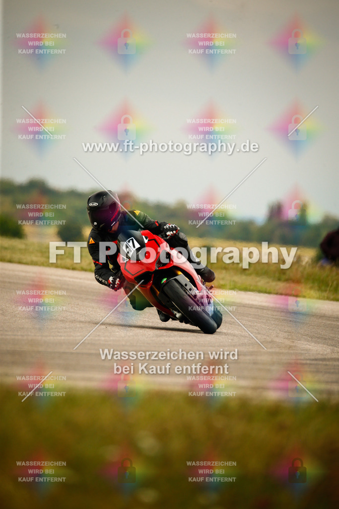 _MOT7463 | Hier findet Ihr Bilder von Touristenfahrten auf der Nürburgring Nordschleife oder von anderen Veranstaltungen die ich besucht habe. Viel Spass beim Durch Schauen 