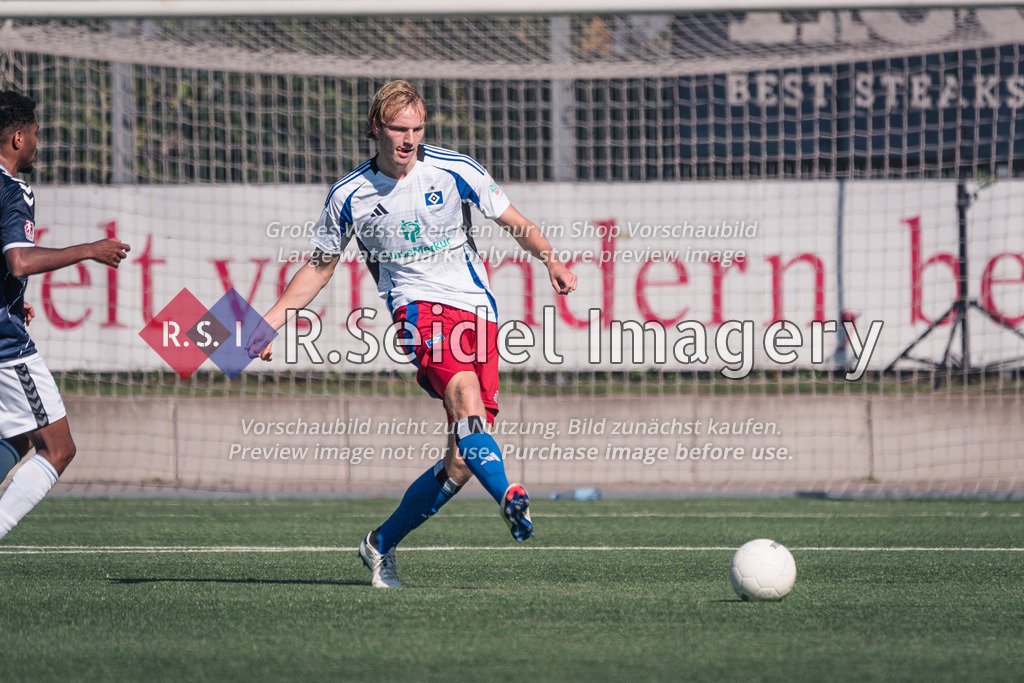 RS-1-071879 | Lukas Leonard Bornschein (#4, HSV, Teamkapitän)
