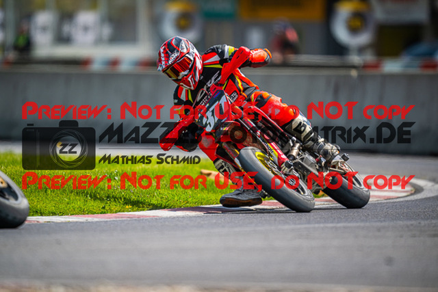 MaZZes_FotoMatrix_230528_5329 | S4