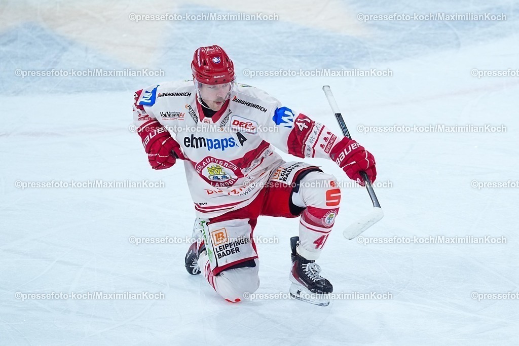 xYDRx20022601016 | 20.02.2026, xydrx, Eishockey, DEL2, Düsseldorfer EG - EV Landshut, PSD Bank Dome Düsseldorf: Torjubel nach dem Tor zum 2:0 für den EV Landshut durch Torschütze Jakob Mayenschein (EV Landshut #41)    Photo: xYannisxDreimannxPressefotoKochx