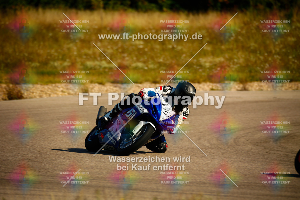 _MOT8568 | Hier findet Ihr Bilder von Touristenfahrten auf der Nürburgring Nordschleife oder von anderen Veranstaltungen die ich besucht habe. Viel Spass beim Durch Schauen 