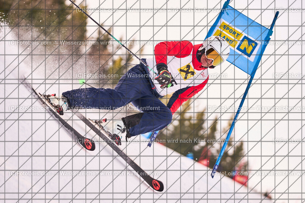 ALP1043_MastersCup-RTL-II_LKHF_Rohrweck Herbert | NÖ Raiffeisen MastersCup, Jugend - Damen - Herren, Riesentorlauf-Rennen 2 auf der Fuchswaldpiste in Lackenhof am Ötscher, durchführender Verein: Schiklub Lackenhof, So 9. Februar 2025.