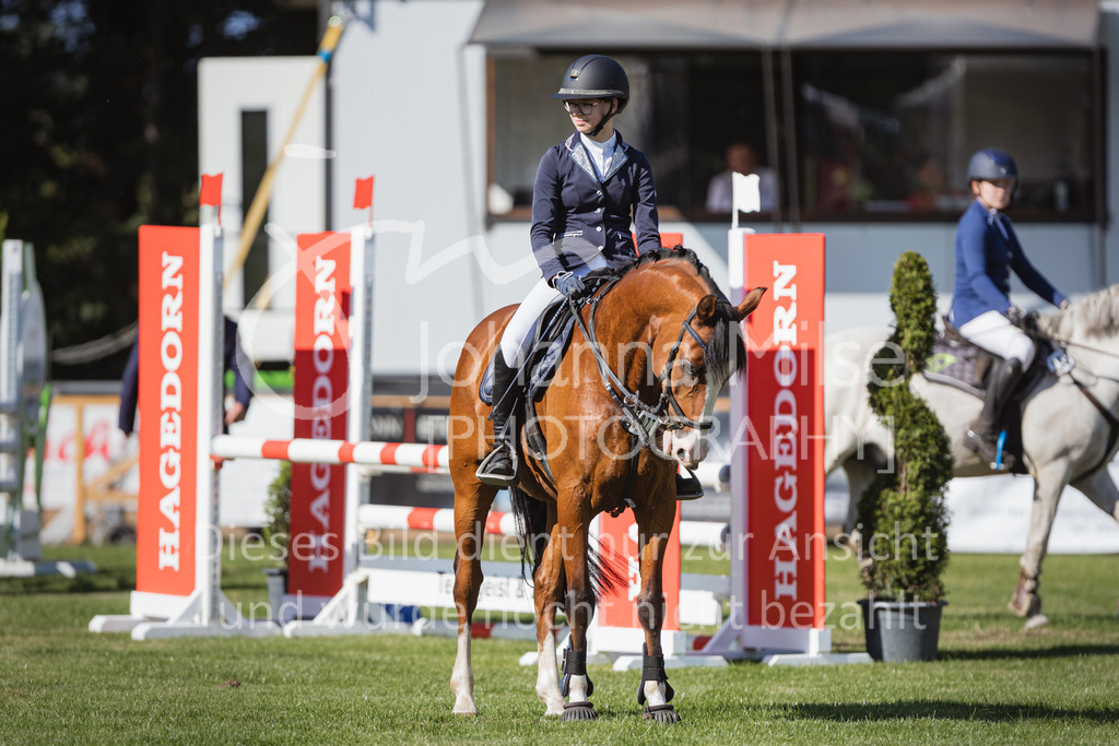 220714_LC_Stil-A1-109 | Lopshorn Classics
14.-17.04.2022
Stilspringprüfung Kl.A*
JUN/JR