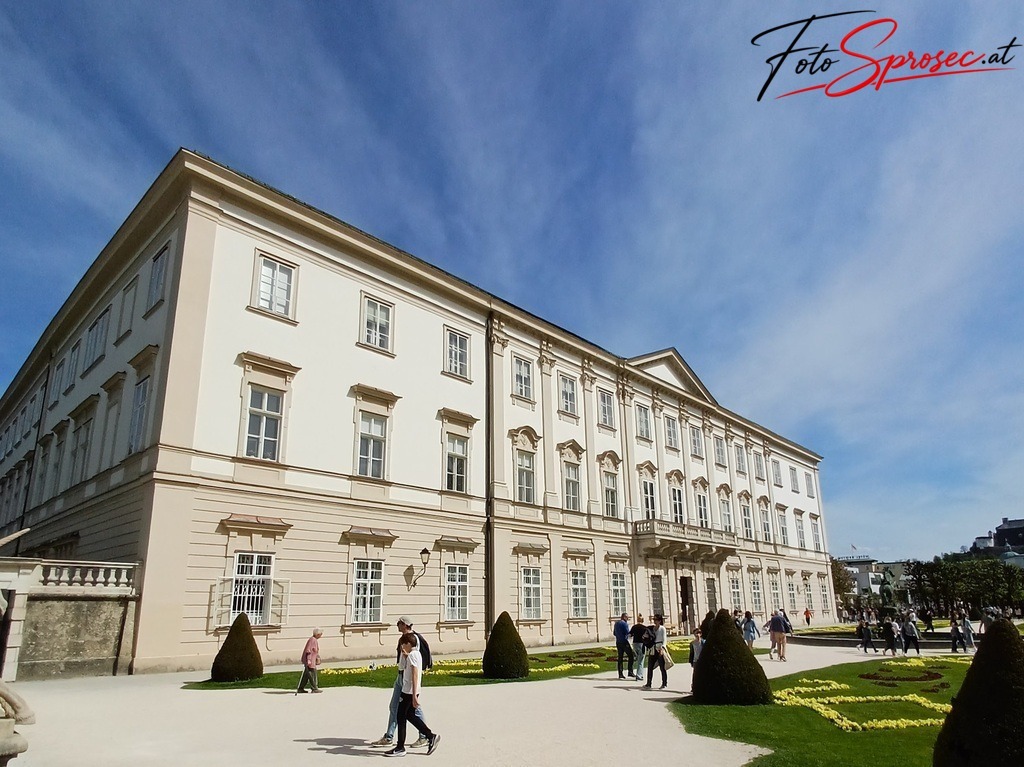 Schloss Mirabell | Mit meiner Kamera halte ich besondere Augenblicke, faszinierende Landschaften und interessante Details fest. Dabei entstehen ganz unterschiedliche Aufnahmen – von stimmungsvollen Landschaftsfotografien und beeindruckenden Drohnenaufnahmen über Pressefotos - Realisiert mit Pictrs.com