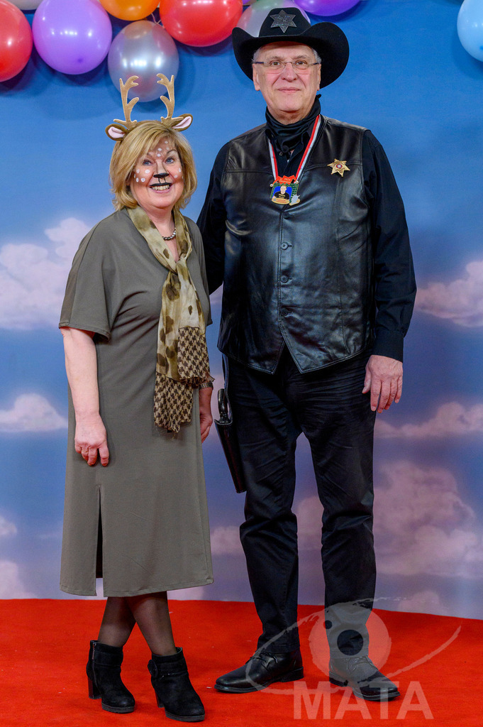 _DWA2136 | Gerswid Terheyden und Staatsminister Joachim Hermann (CSU) bei der TV-Sendung Fastnacht in Franken 2024. Veitshöchheim, 02.02.2024 Bayern Deutschland - Realisiert mit Pictrs.com