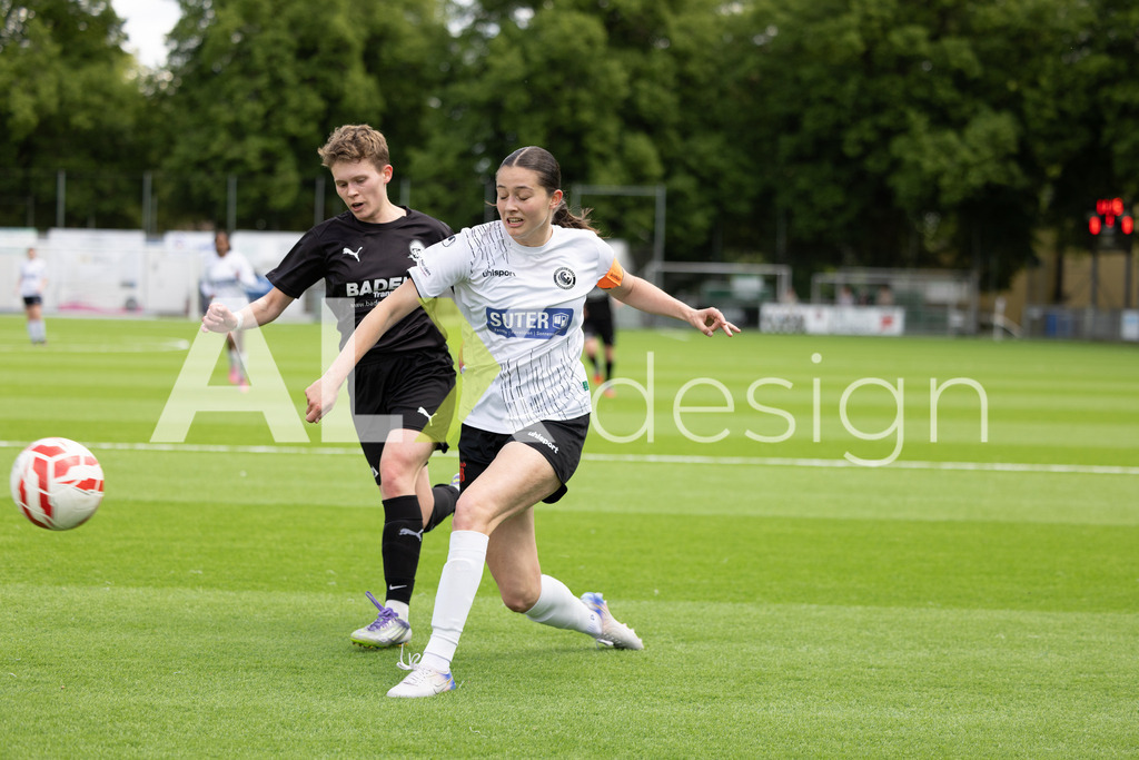 Fußball I Frauen I Saison 2025-2026 I Frauen 3. Liga | FVRZ Gruppe 2 | 18. Spieltag I Spielvereinigung Schaffhausen Damen 1 - Team Furttal Zürich I 17.05.2026 | Hochwertige Sportfotos kaufen & lizenzieren für Medien, Vereine, Agenturen & Sportler:innen. Entdecke professionelle Sportfotografie im Bildshop von Alexander Franzen. - Realisiert mit Pictrs.com