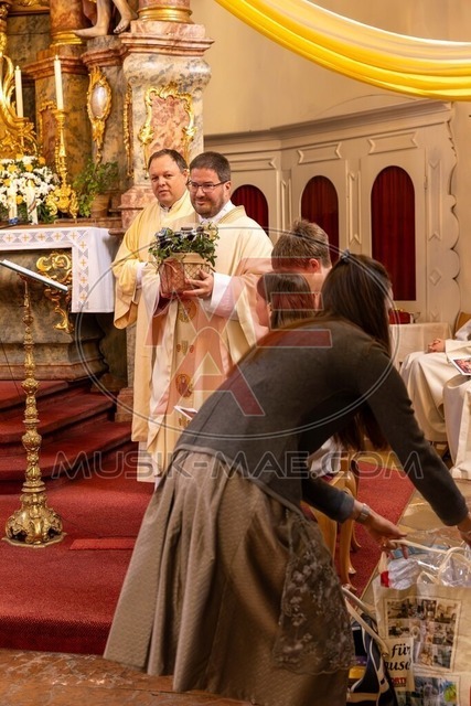 MAE-pic_626 | Der online Fotoshop des Inzeller Fotografen MAE - Marc Anton Eicher. Hier können Sie ihre Fotos und Stockfotos online bestellen als Download oder als Ausdruck, der ihnen bequem nach Hause geschickt wird.
Ihr Marc Anton Eicher - der Inzeller Fotograf - Realisiert mit Pictrs.com