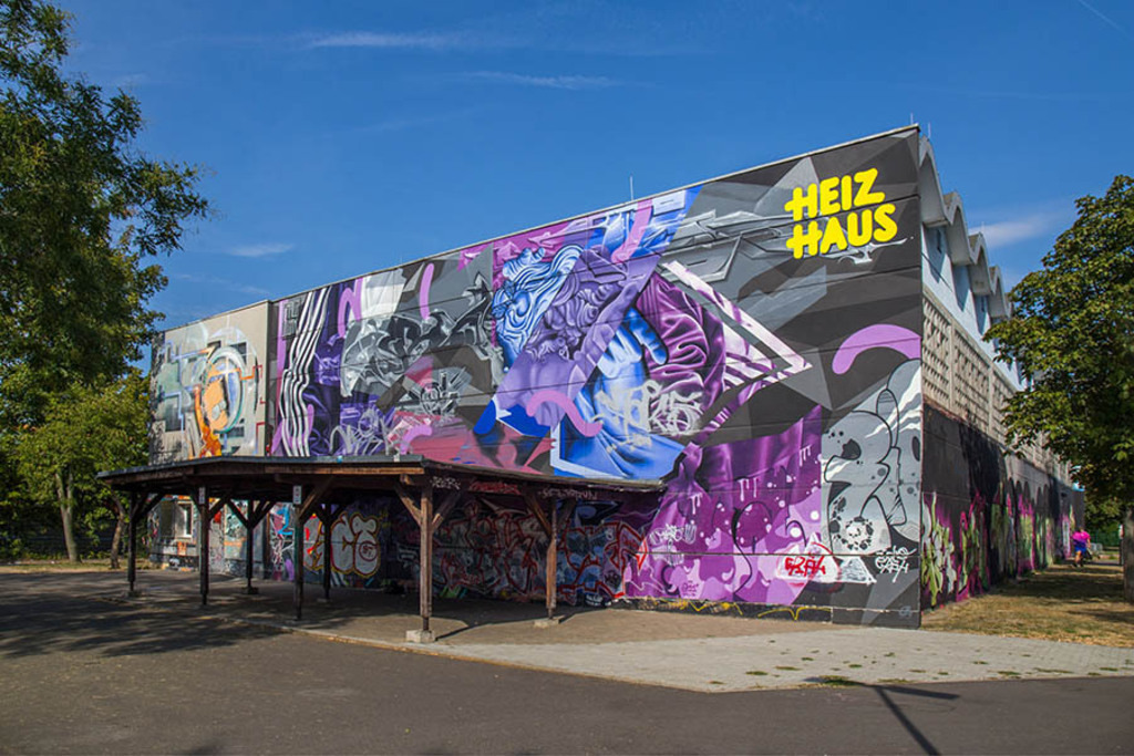 Grünau - Skate-Halle: Heizhaus | Entdecke über 20 Kategorien Leipzig-Motive: Foto-Downloads, hochwertige Poster, Leinwand- & Fine-Art-Prints. Jetzt Lieblingsfoto im Bildlexikon Leipzig Shop bestellen!
