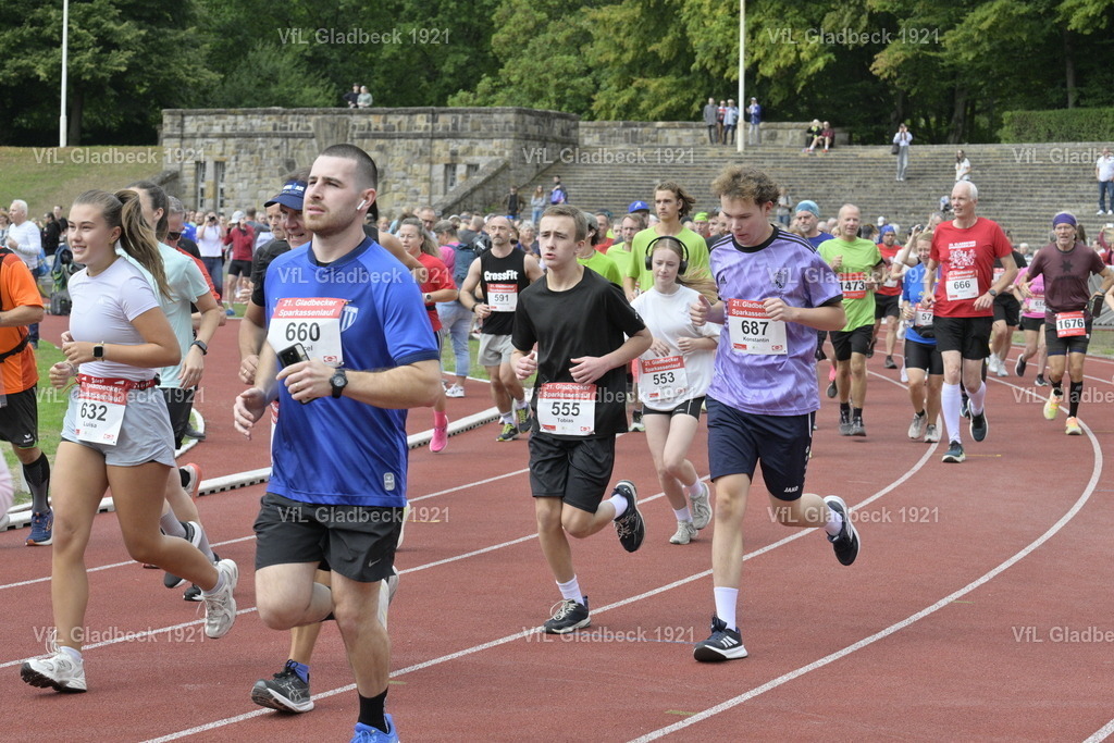 2026-08-23_Sparkassenlauf_10KM_Peter_000048 | Die Fotografen - Realisiert mit Pictrs.com