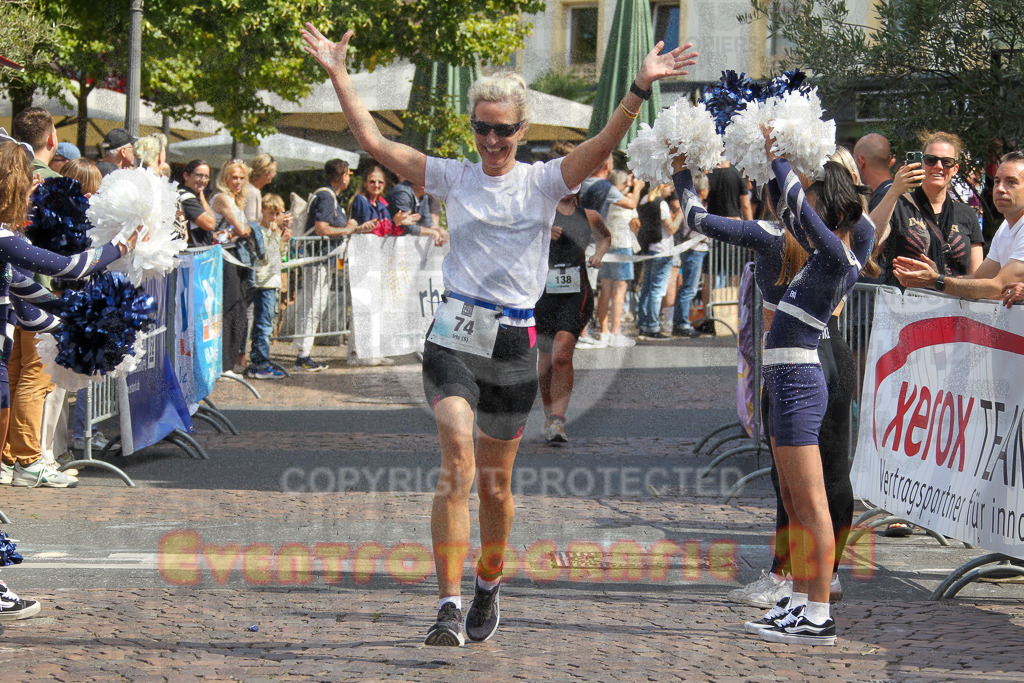 250824_1258_EV4_9694 | Sportfotografie im Rhein-Sieg Kreis, Köln, Bonn, NRW, Rheinland Pfalz, Hessen, etc. Unser Tätigkeitsfeld umfasst den Laufsport vom Volkslauf über den Marathon, Duathlon, Triathon bis zum Ultralauf wie Kölnpfad Ultra oder Schindertrail.