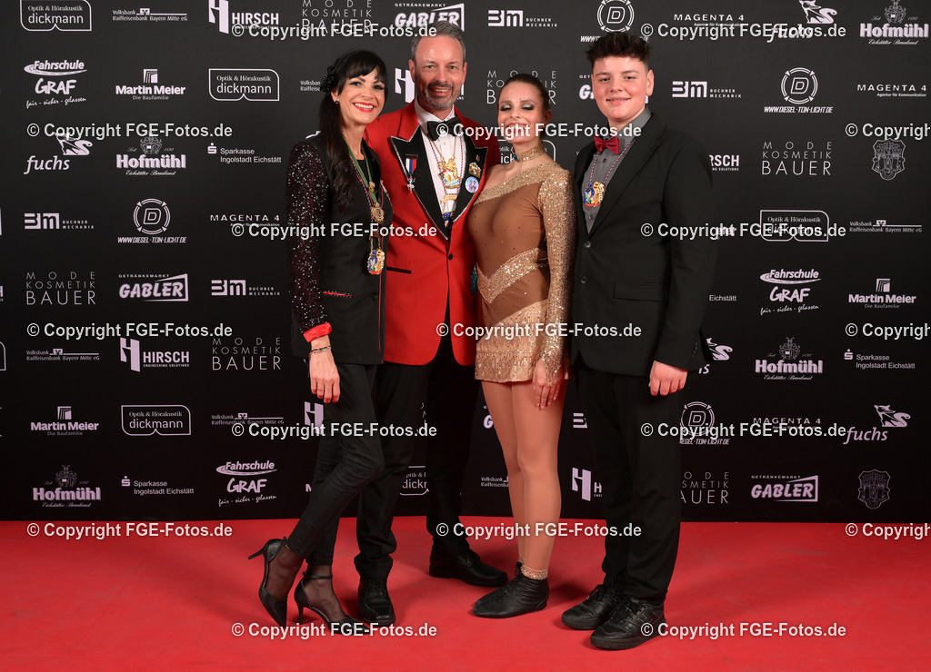 20240128-fge-fotos-0355 | Hofball der FGE am 28.01.2024 im Alten Stadttheater in Eichstätt. - Realisiert mit Pictrs.com