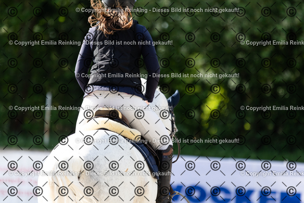 CL5A5581 | Emilia Reinking Fotografie - Realisiert mit Pictrs.com
