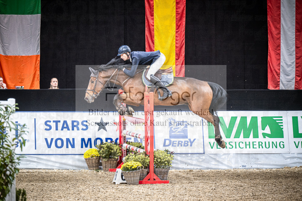 DOS_2420 | Entdecke hochwertige Reitturnierfotos von Foto Oger. Professionell, emotional und authentisch – jetzt Lieblingsmomente im Shop bestellen.Deutschlandweite Turnierfotografie. - Realisiert mit Pictrs.com