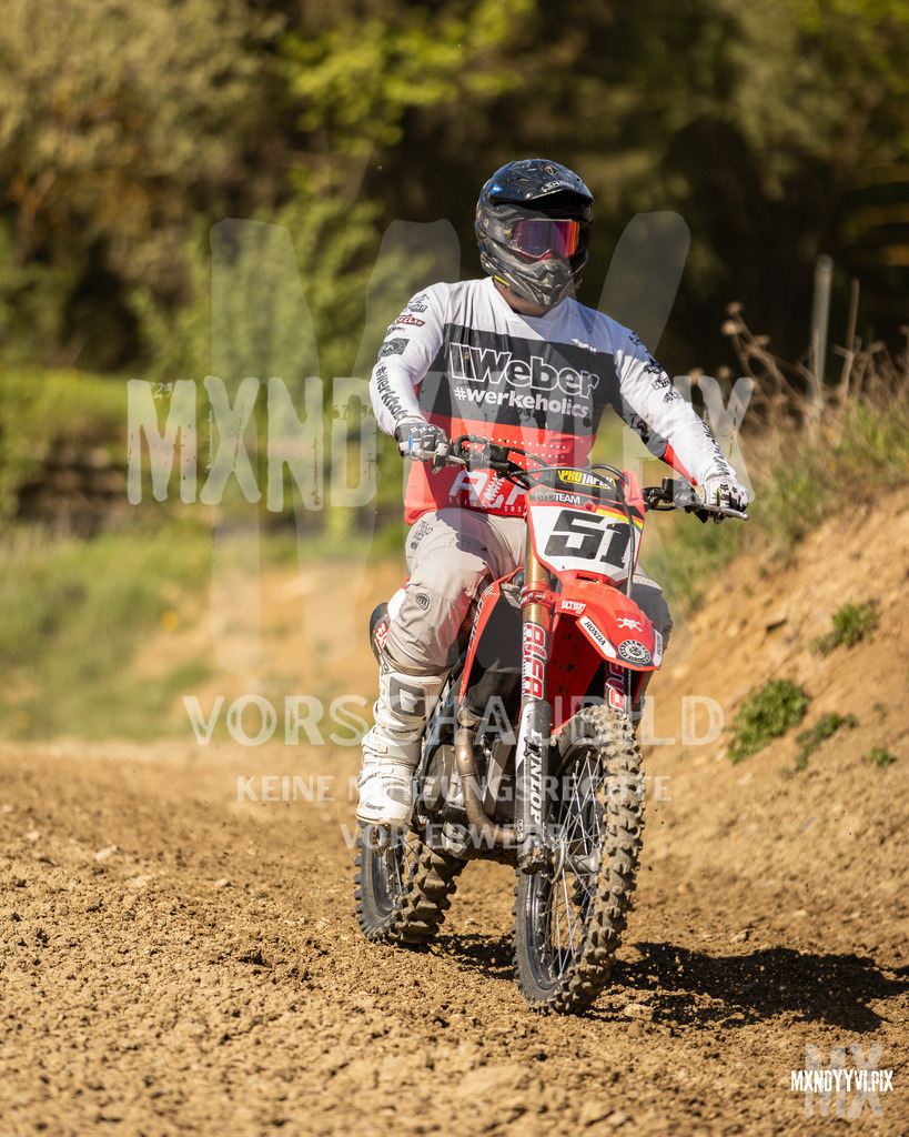 866A4640 | mxndyyvipix