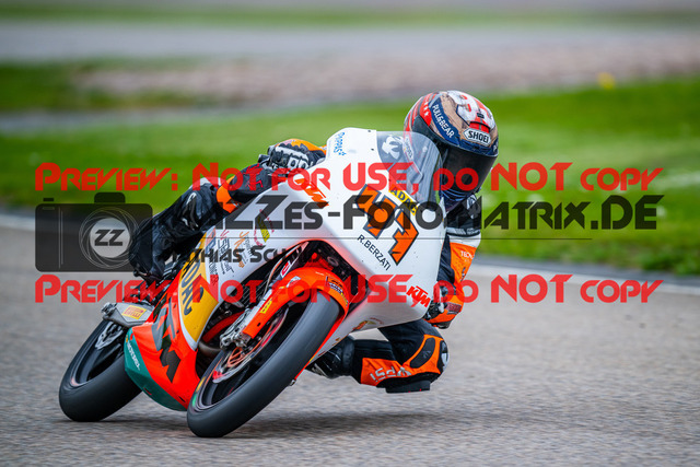 MaZZes_FotoMatrix_240503_6007705_8929 | KTM