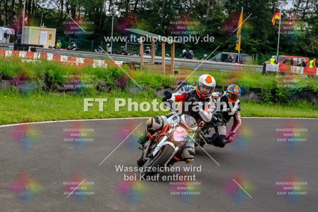 VBK-7021 | Hier findet Ihr Bilder von Touristenfahrten auf der Nürburgring Nordschleife oder von anderen Veranstaltungen die ich besucht habe. Viel Spass beim Durch Schauen 