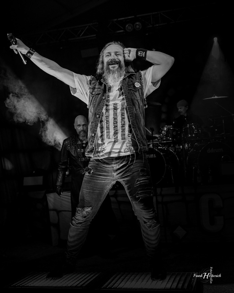 F.U.C.K. Rosenberg | Frank Herberich Fotografie, Frank Herberich, Fotografie, Hochzeit, Portrait, St. Peter Ording, Ording, Westerhever, Nordsee, Frank Fotografie, Hardheim,  Odenwald,Walldürn, Band,Eventfotografie - Realized with Pictrs.com