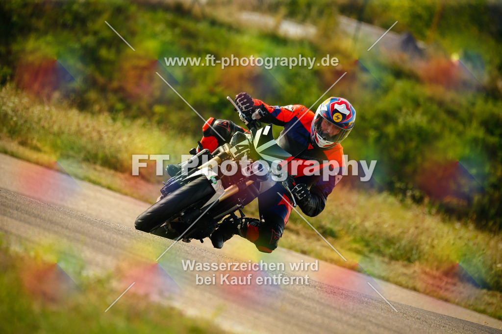 _MOT6102 | Hier findet Ihr Bilder von Touristenfahrten auf der Nürburgring Nordschleife oder von anderen Veranstaltungen die ich besucht habe. Viel Spass beim Durch Schauen 