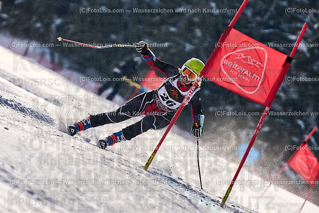_ALP3708_MASTERS-CUP_Reiteralm_AC-GS_MULARZ-PUSSAK Monika | FIS WORLD CUPMASTERS ALPINE SKIING, 28. MÄRZ 2026 - REITERALM | STMK | AUT.   Veranstaltet vom Masters-Referat des Deutschen Skiverbandes (DSV). Durchführende Organisation: WSV Pichl-Reiteralm, unterstütutzt von den Bergbahnen REITERALM bei Schladming und SKI AUSTRIA.                            Disziplin:  GiantSlalom.                                                 Kategorien:  A (Herrn 30-59 Jahre), B (Herrn ab 60 Jahre), C (Damen 30-59 Jahre), D (Damen ab 60 Jahre).                Rennstrecken:   Muldenliftpiste-I &amp; -II auf der Reiteralm.