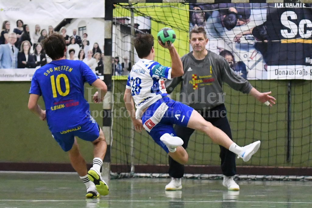 SSG Metten : ASV Dachau | Hatte eine Menge Arbeit: Mettens Nr.1 Matthias (Hias) Elgeti (Tormann SSG Metten #1) - Realisiert mit Pictrs.com