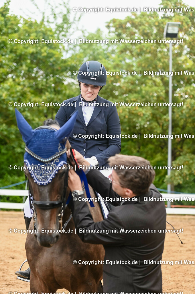 20230716_01_Dressurprüfung Kl.M_0655 | equistock