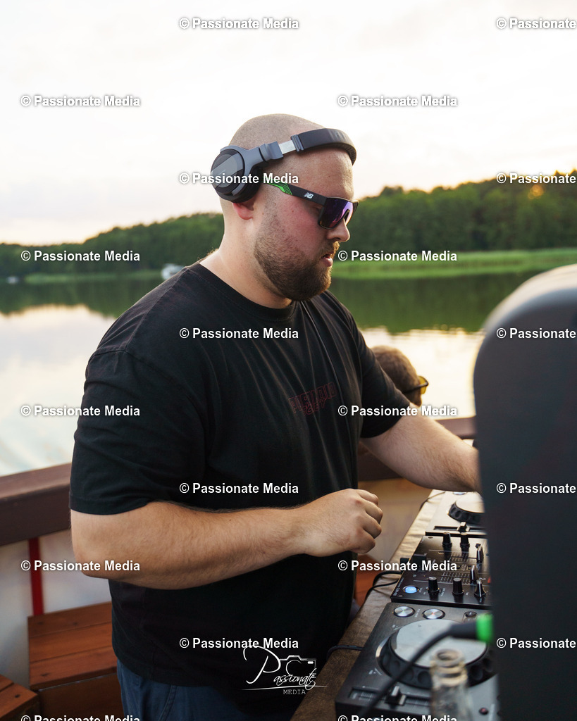 DSC09051 | Passionate Media, dein Fotograf aus Brandenburg, Märkisch Oderland, im Bereich Motorsport, Autos und Motorräder sowie Events und auch Hunde. Shootings oder auch Eventbegleitungen können bei mir gebucht we