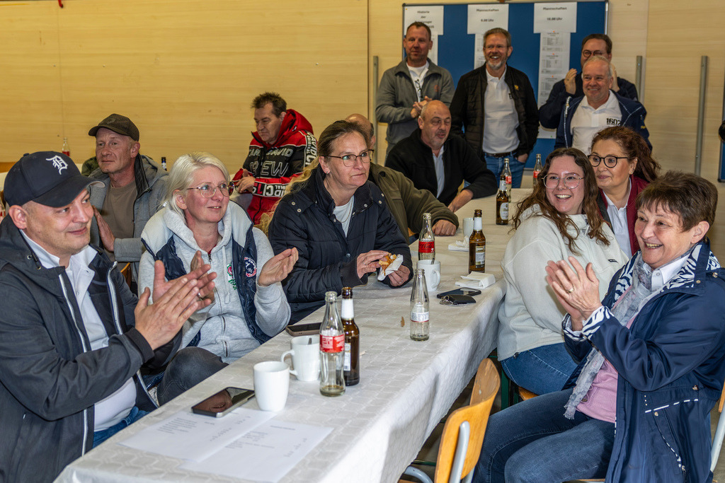 top-top.de 260412-069 | Foto, Video, Fotografie, Videografie, Fotobox, DJ, Discjockey, Musik, Musikbox, Veranstaltung, Photobooth, Amazon, Ebay, Buchtipp, Bestseller, Autor, Verlag, Buch, Wesel, Hamminkeln, NRW, Dinslaken, Rees, Drohne, Hochzeit, Party, Fotobox, Wesel, Fotograf