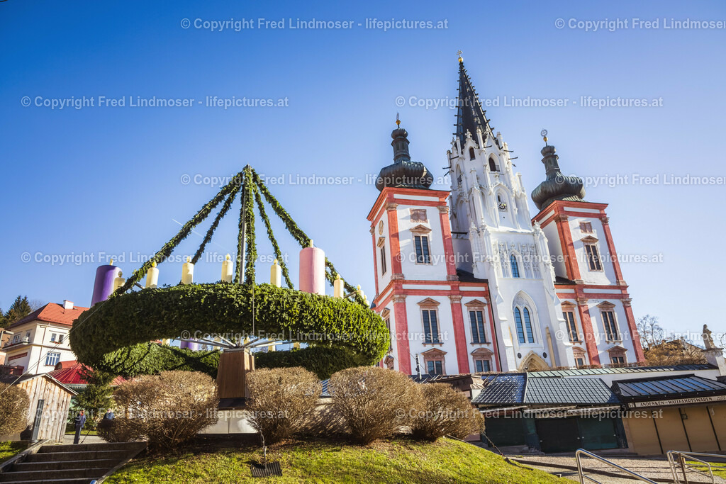 Basilika Adventkranz Mariazell 26112020--6 | Fotos und Fotoprodukte - Realisiert mit Pictrs.com