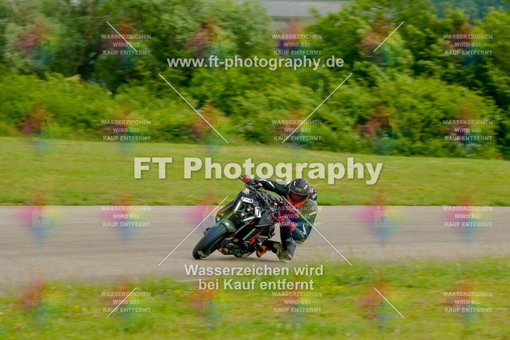 _7D21835 | Hier findet Ihr Bilder von Touristenfahrten auf der Nürburgring Nordschleife oder von anderen Veranstaltungen die ich besucht habe. Viel Spass beim Durch Schauen 