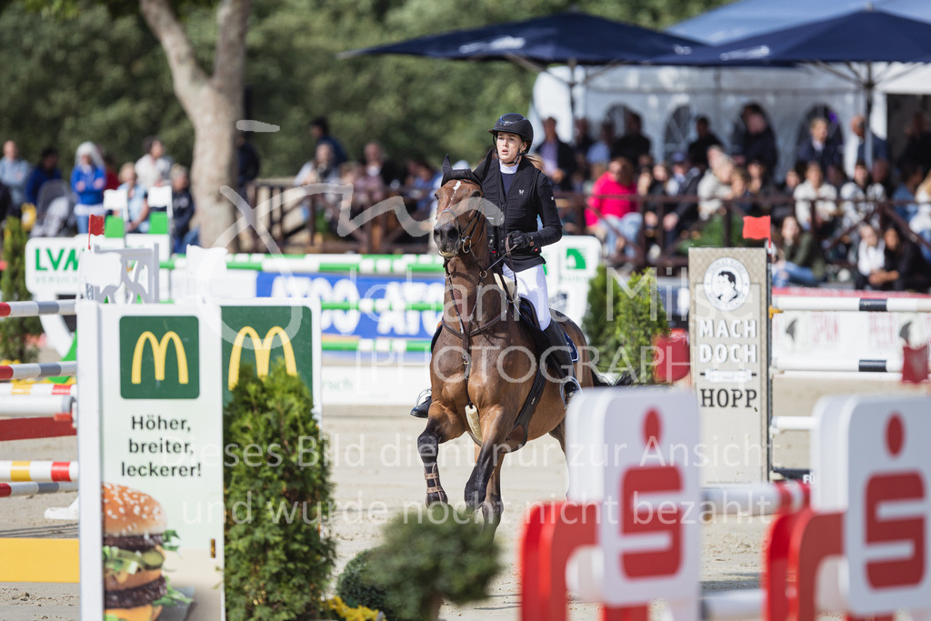 230730_BHO_GrosserPreis-549 | Deine schönsten Turniermomente als professionelle Fotos! Entdecke hochwertige Pferdesport-Fotografie im Online-Shop. Jetzt Fotos finden & bestellen!