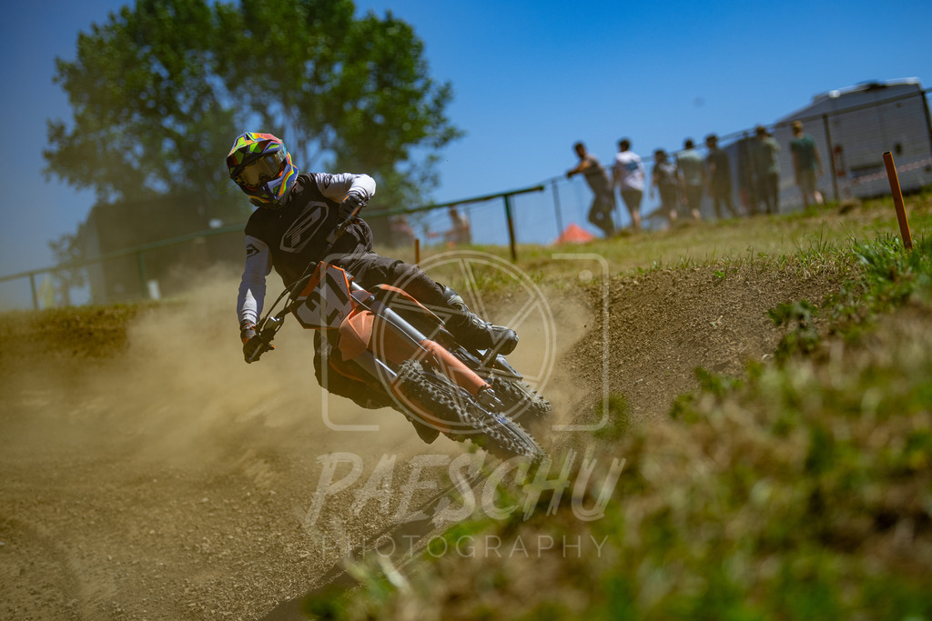 Se E+R (406) | Paeschuphoto Shop - Wer nicht sucht der auch nicht findet.Ob Motocrossbilder oder von einem besuchtem Spiel, Hauptsache Action. - Realisiert mit Pictrs.com