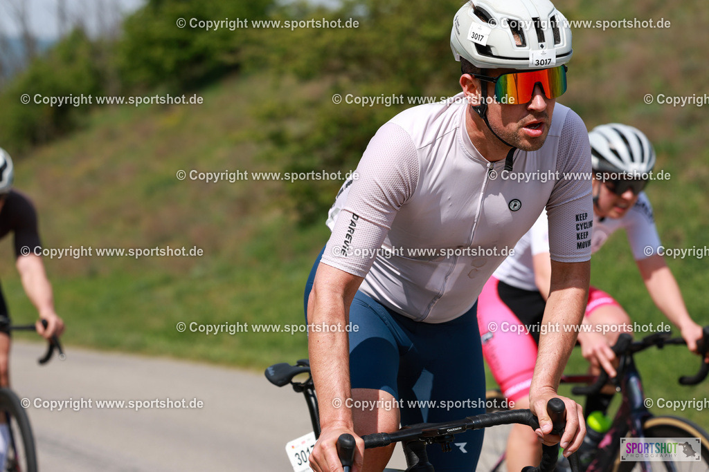 462_AR6_9712 | Neusiedlersee Radmarathon 2026@sportshot_your_pictrs #yourpictures#roadtowm2029 #nrm #neusiedlerseeradmarathon #neusiedlersee #neusiedlerseetourismus #burgenland #mörbisch #nrm26 #burgenlandtourismus #voglundco #poweredbyburgenlandtourismus #radsport #rad #marathon #ucigranfondo #visitburgenland #ucigranfondoworldseries