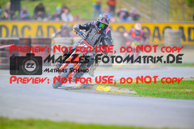 MaZZes_Fotomatrix_20250503_6007705_8311 | UE40