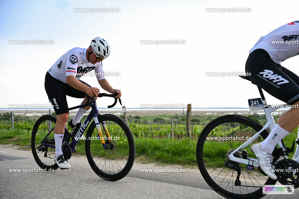 SZI_9876 | Neusiedler See Radmarathon 2025 #neusiedlerseeradmarathon #yourpictrs #sportshot_your_pictrs @Sportshotphotography Copyright:www.sportshot.de