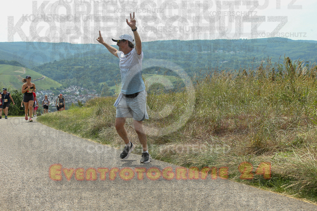 250614_1237_EX1_7553 | Sportfotografie im Rhein-Sieg Kreis, Köln, Bonn, NRW, Rheinland Pfalz, Hessen, etc. Unser Tätigkeitsfeld umfasst den Laufsport vom Volkslauf über den Marathon, Duathlon, Triathon bis zum Ultralauf wie Kölnpfad Ultra oder Schindertrail.