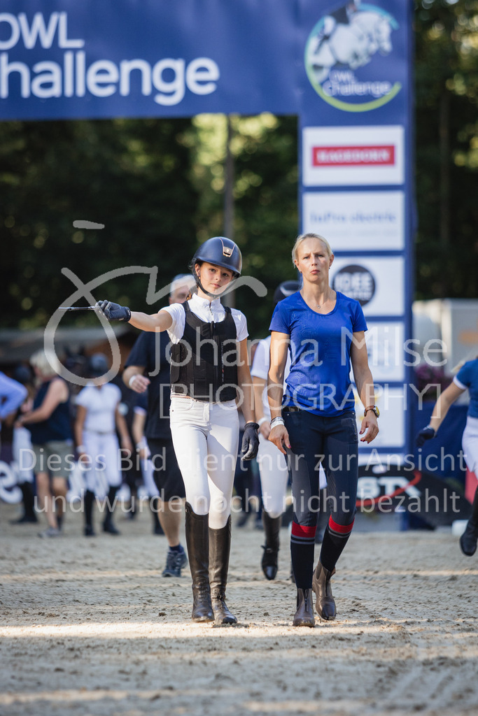 230908_OWLCh_PonyTrophy-305 | Deine schönsten Turniermomente als professionelle Fotos! Entdecke hochwertige Pferdesport-Fotografie im Online-Shop. Jetzt Fotos finden & bestellen!