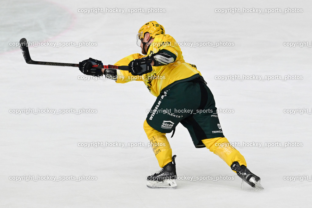 ATSE Graz vs. EHC Lustenau | #32 Stefan Daniel EHC Lustenau, ATSE Graz vs. EHC Lustenau, ATSE Graz vs. EHC Lustenau am 14.02.2026 in Graz (Merkur Eishalle ), Austria, (Photo by Bernd Stefan)