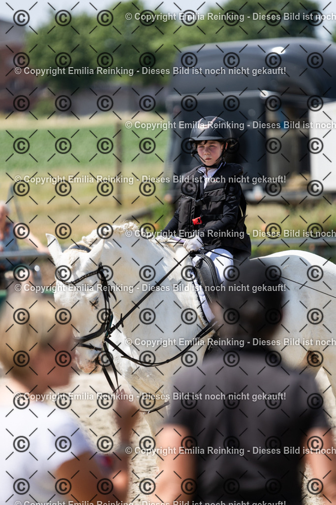 CL5A3869 | Emilia Reinking Fotografie - Realisiert mit Pictrs.com