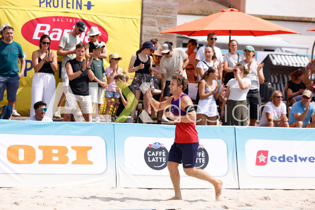 Obi BeachTour 2026 - Basel | BASEL, SWITZERLAND - JULY 19: YVES HAUSSENER (SUI) during the Obi BeachTour 2026 match between HAGENBUCH / HAUSSENER (SUI) and LEITNER / KINDL (AUT) at Barfüsserplatz on July 19, 2026 in Basel, Switzerland. - Realisiert mit Pictrs.com