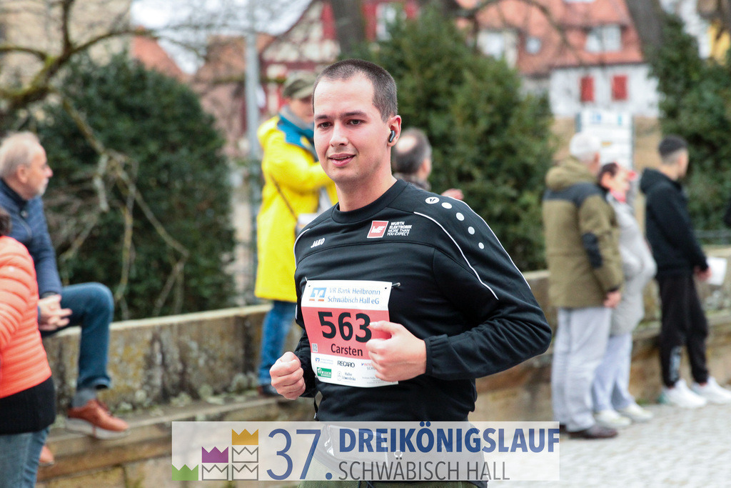 VR Bank Hauptlauf 10000m | 3 Koenigslauf 2023 - Realisiert mit Pictrs.com